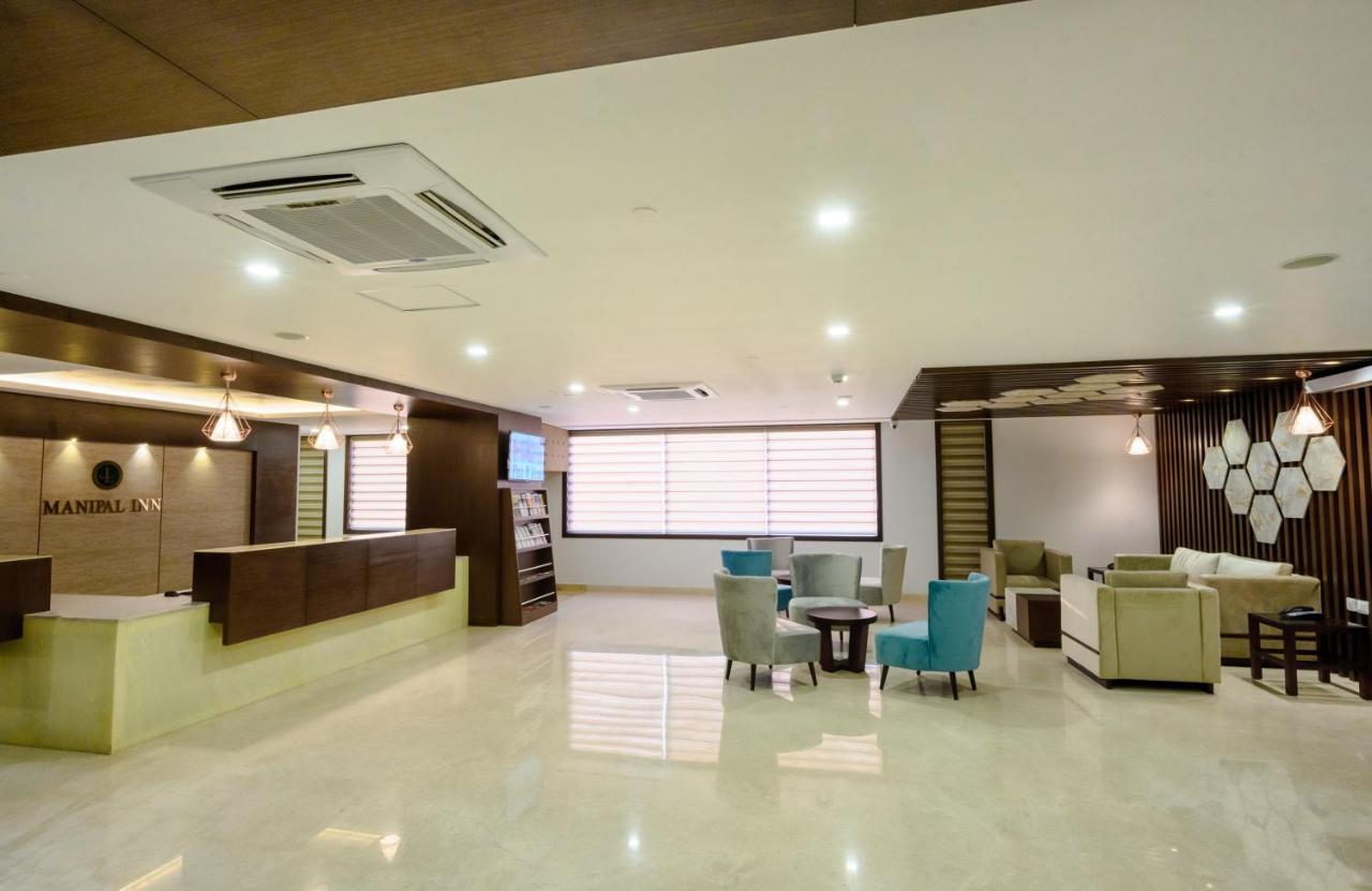 Essentia Manipal Inn Udupi Bagian luar foto